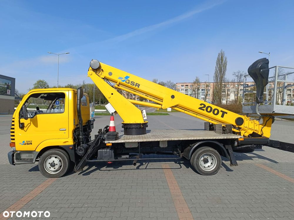 Nissan Cabstar - 5