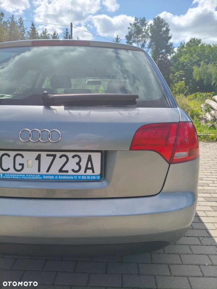 Audi A4 Avant 2.0 TDI - 7