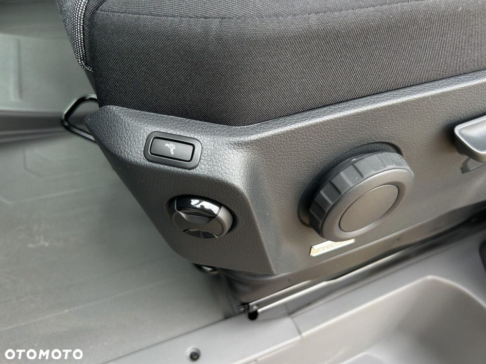 Volkswagen Crafter 35 Brygadówka/AUTOMAT/L4H3, 2.0 BiTDI 163KM, 4490mm, Wysoki dach, r.o. 4490 mm - 34