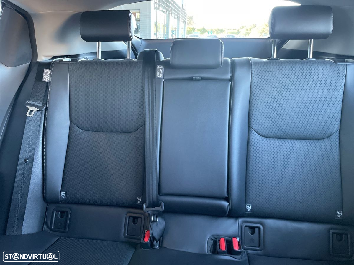 Toyota Prius - 27