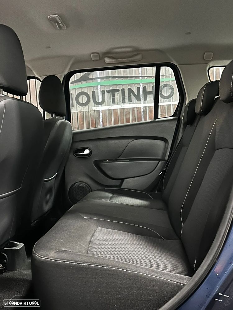 Dacia Logan MCV 0.9 TCe Stepway - 11