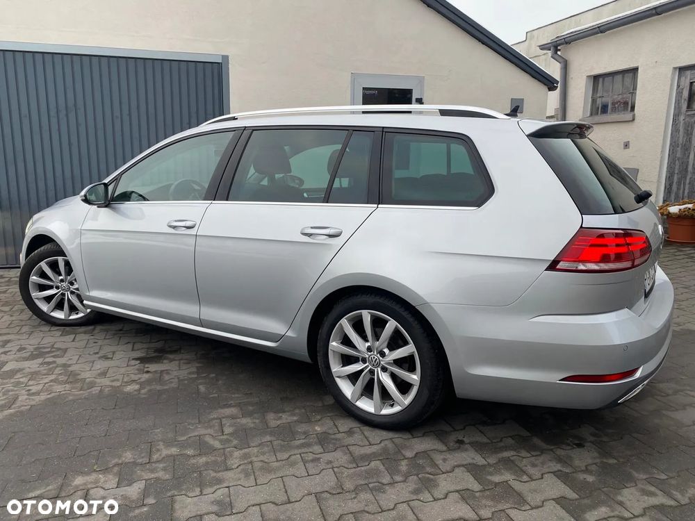 Volkswagen Golf 2.0 BlueTDI DSG Highline - 9