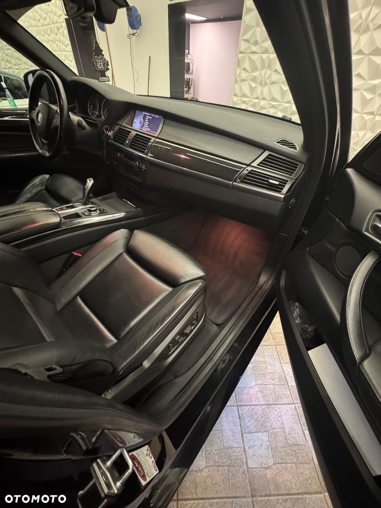 BMW X5 - 6