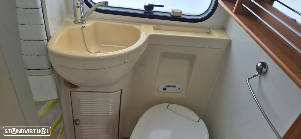 Ford Transit 2.4 TDCI - RIMOR  BLU CAMP BY 51 - 6 LUGARES - 6 DORMIDAS - 46