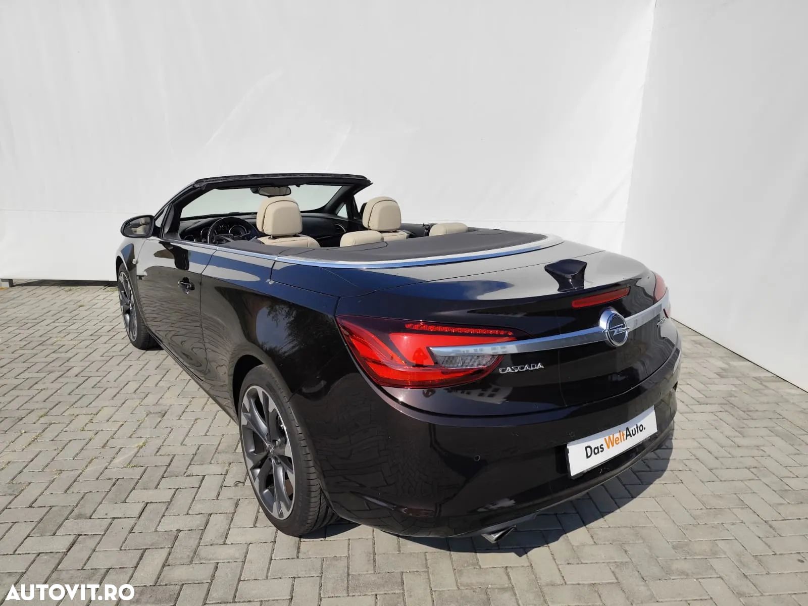 Opel Cascada 1.6 Turbo ECOTEC Start/Stop Cabriolet - 3