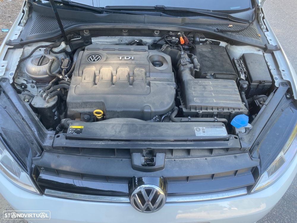 VW Golf 1.6 TDi BlueMotion DSG Comfortline - 19