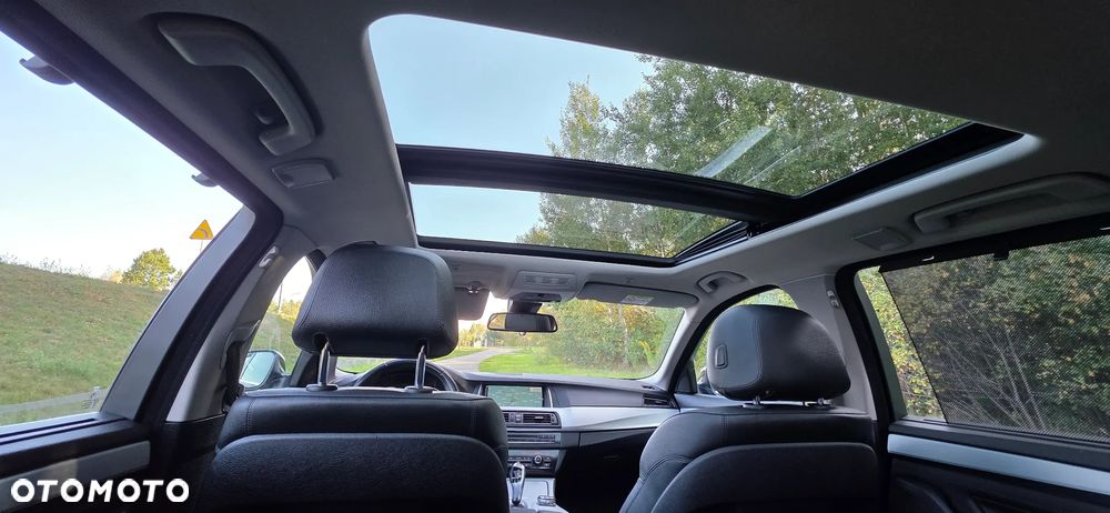 BMW Seria 5 530d xDrive Luxury Line - 20