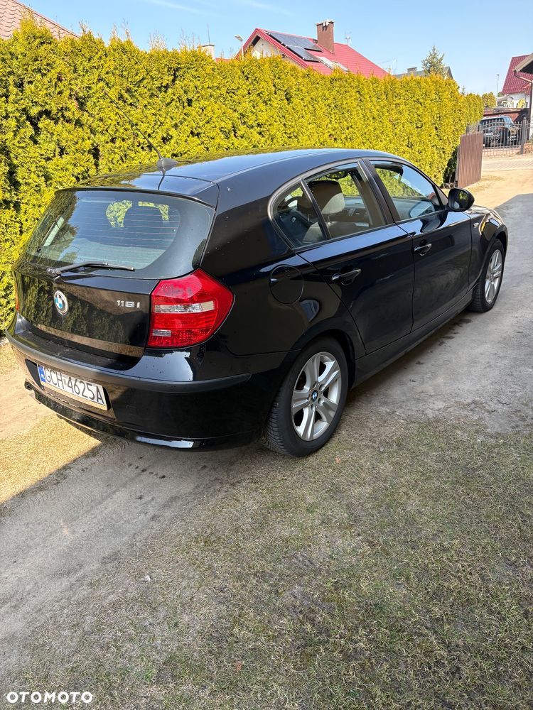 BMW Seria 1 116i - 4