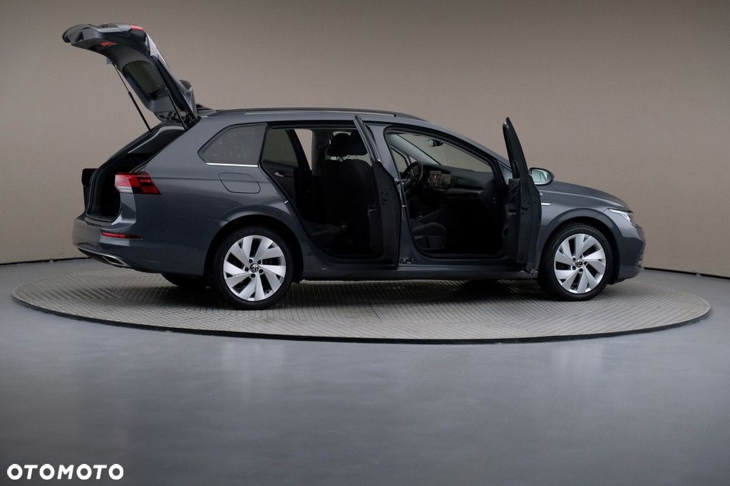Volkswagen Golf VIII 2.0 TDI Style DSG - 6
