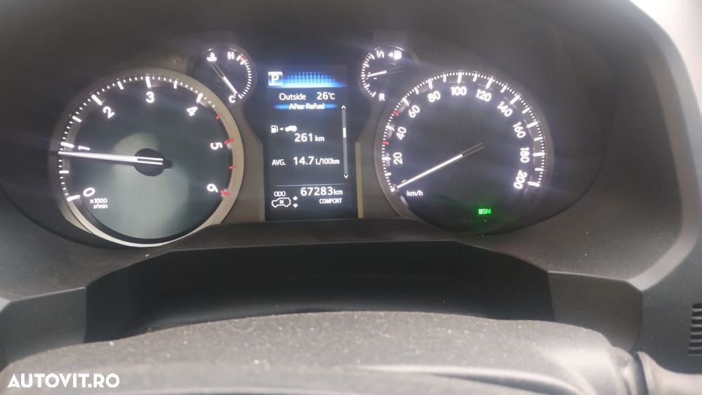 Toyota Land Cruiser 2.8l Turbo D-4D A/T Luxury - 14