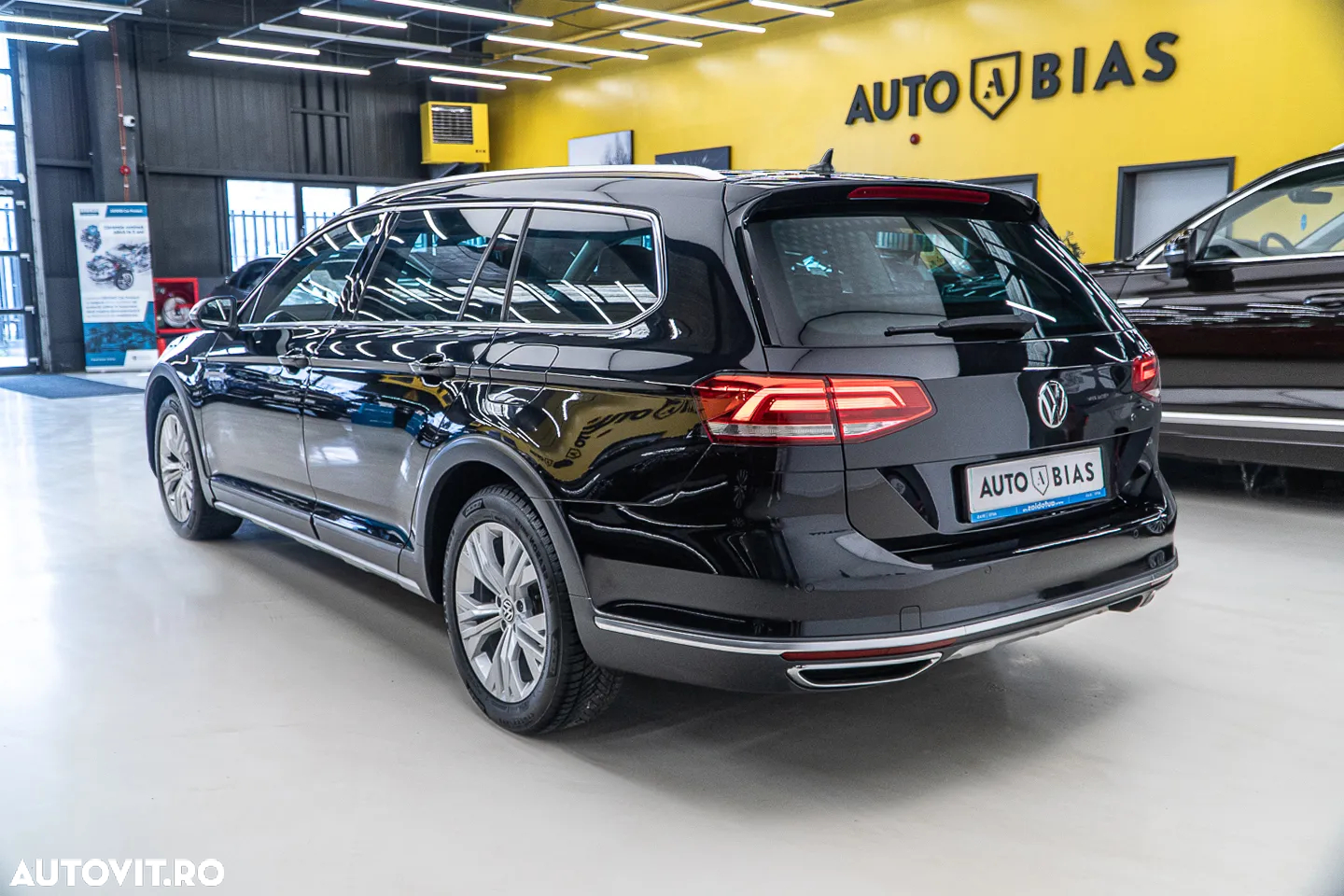 Volkswagen Passat Alltrack 2.0 TDI SCR 4Motion DSG (BMT) - 5