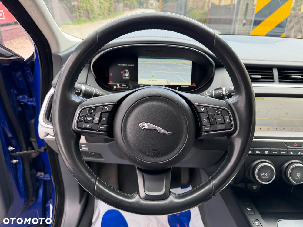 Jaguar E-Pace 2.0 i4P AWD SE - 22