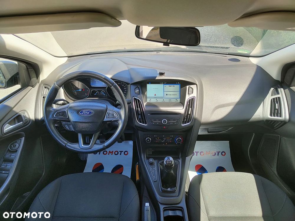 Ford Focus 1.0 EcoBoost Titanium - 16
