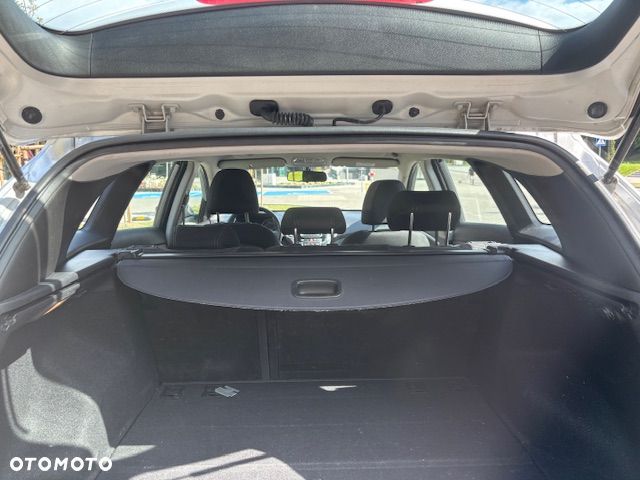 Hyundai i30 1.6 CRDi Classic - 11