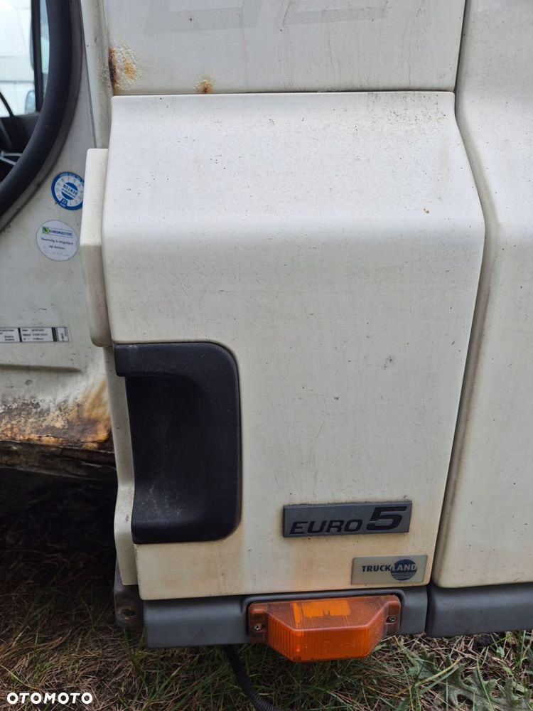 DAF 65 75 85 CF Przedłużenie kabiny stopnicy nadkole LEWE KRÓTKA KABINA - 1