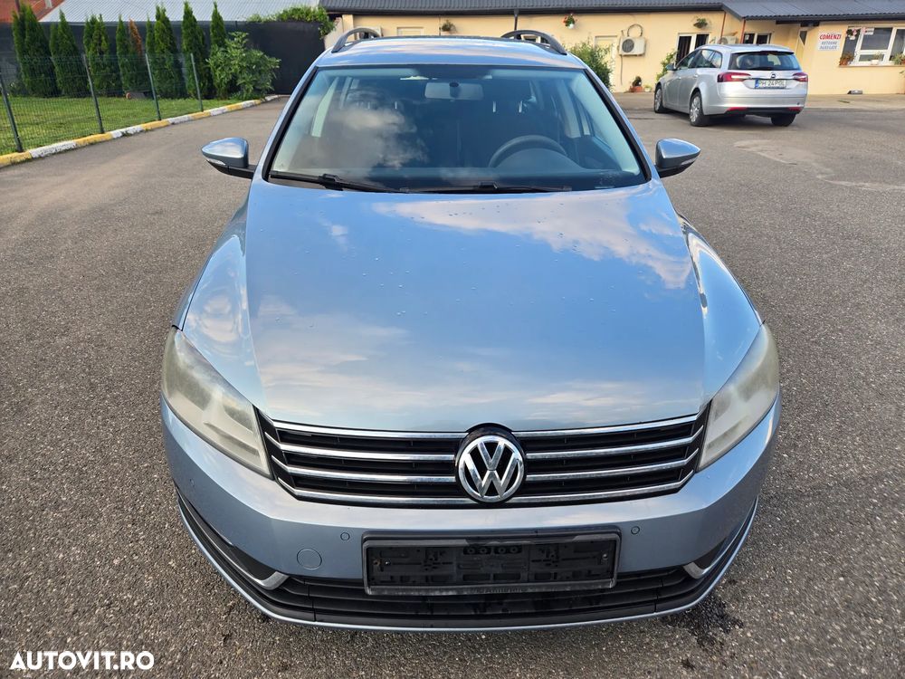 Volkswagen Passat 2.0 TDI Blue TDI Comfortline - 2