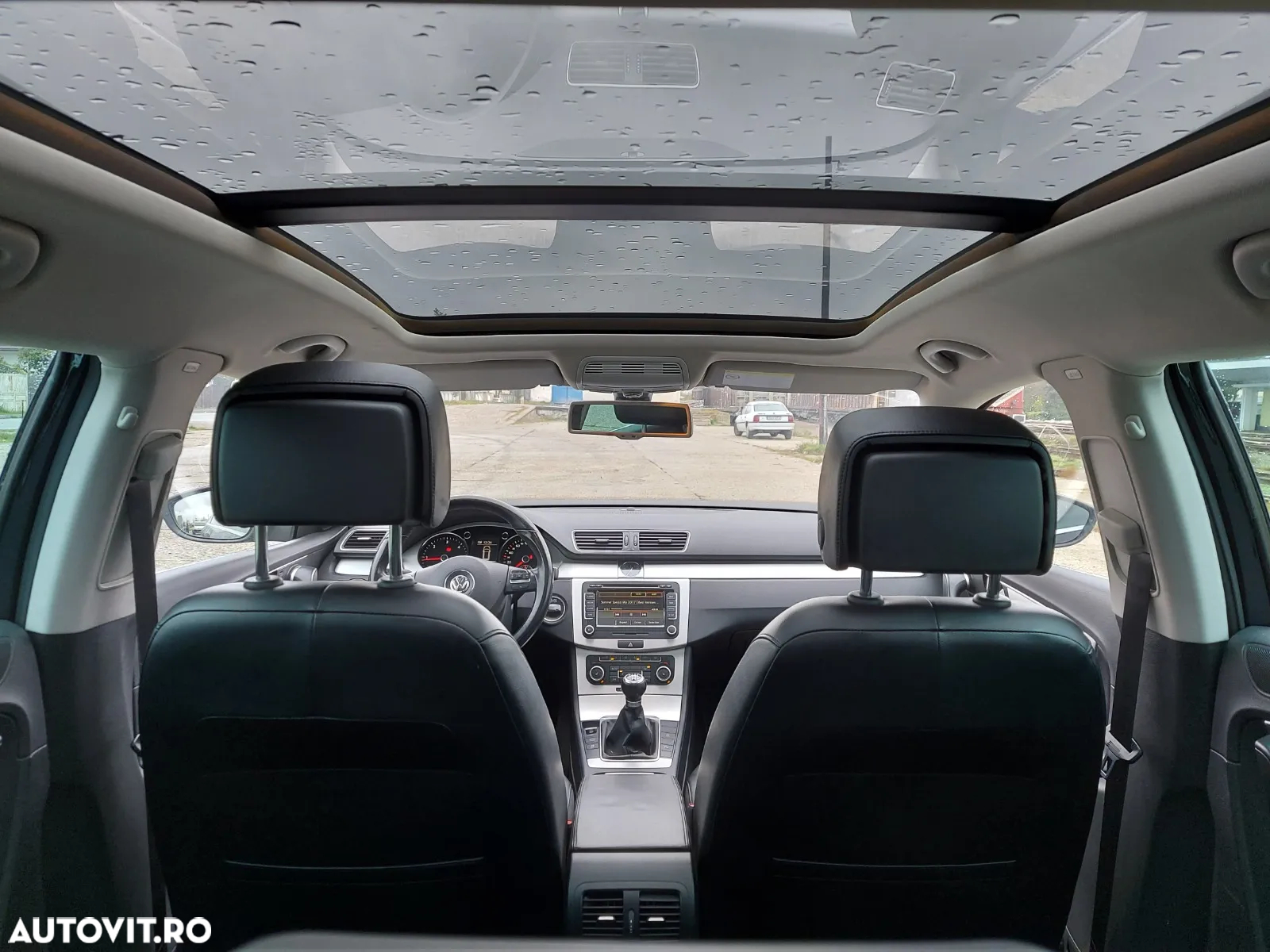 Volkswagen Passat 2.0 TDI Highline - 29