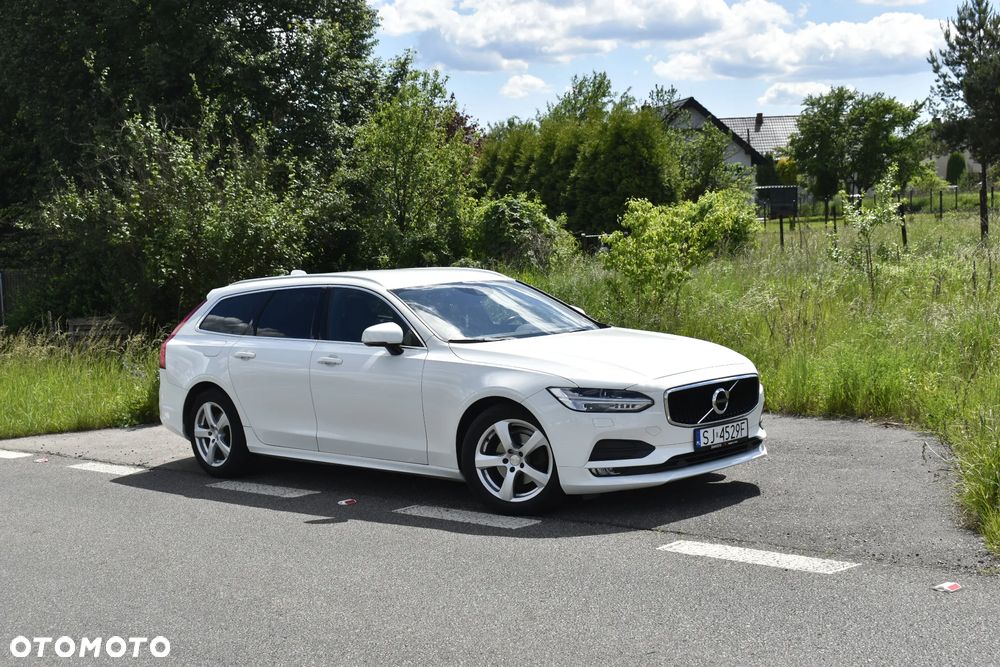Volvo V90 D4 Momentum Pro - 28