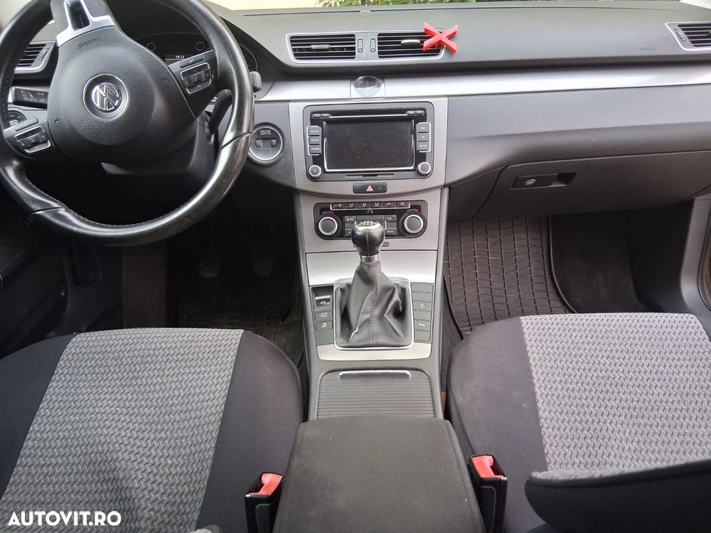 Volkswagen Passat 1.6TDI BlueMotion Tehnology Comfortline - 13