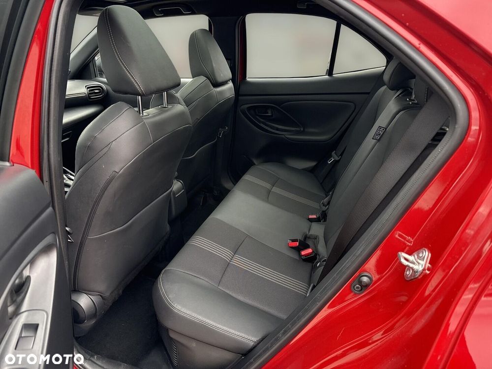 Toyota Yaris Cross Hybrid 1.5 Adventure 4x4 - 11