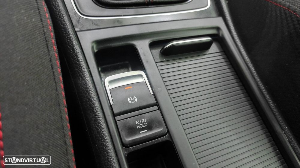 VW Golf 2.0 TSi GTi Performance - 33