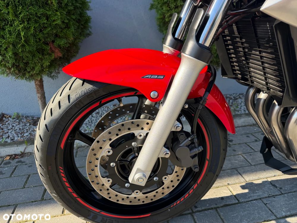 Yamaha XJ - 29