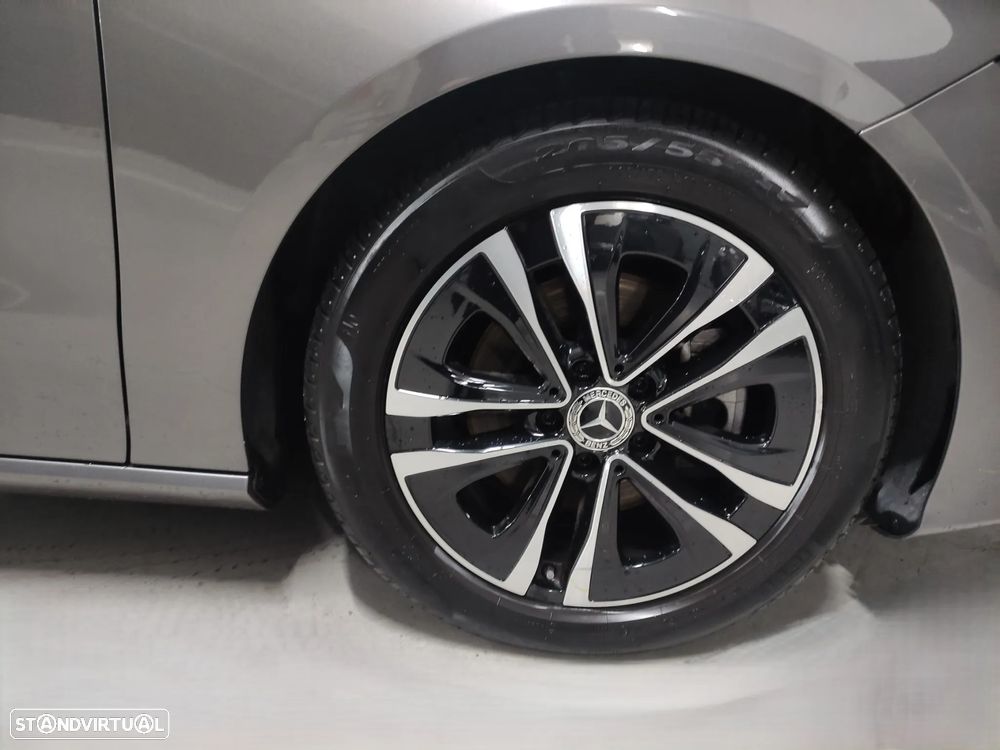 Mercedes-Benz CLA 180 d - 6