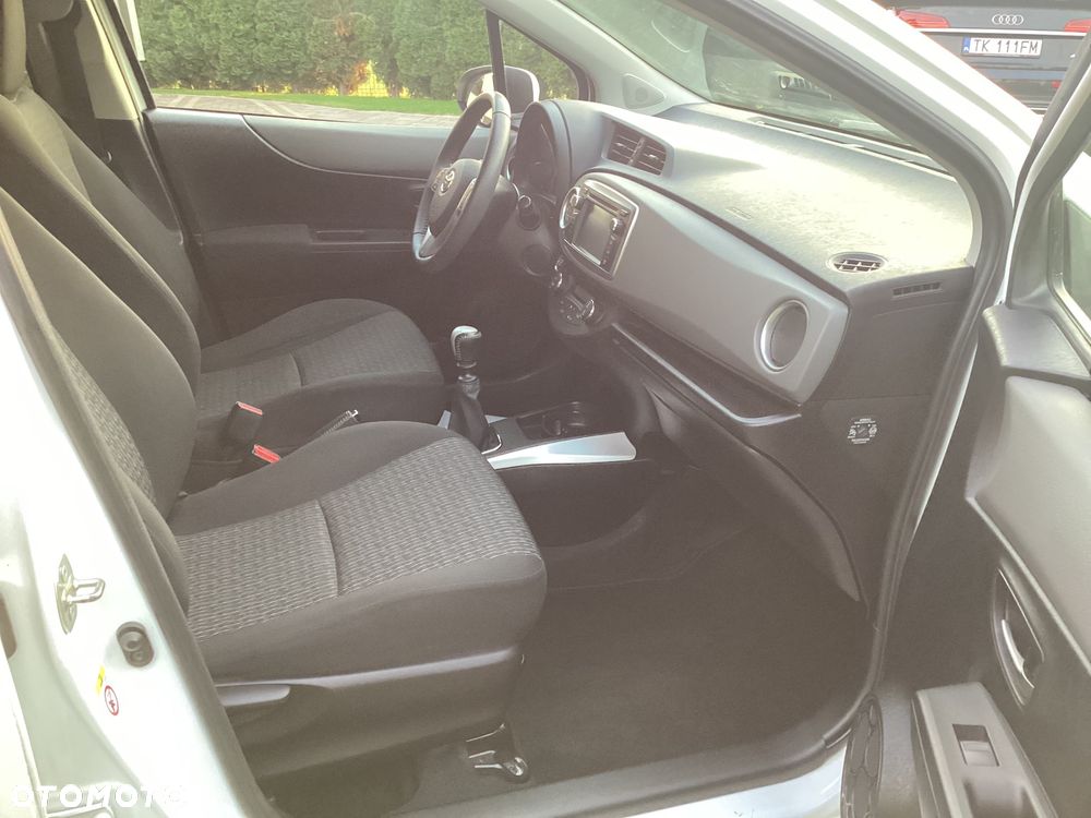 Toyota Yaris 1.33 VVT-i Edition 2014 - 18