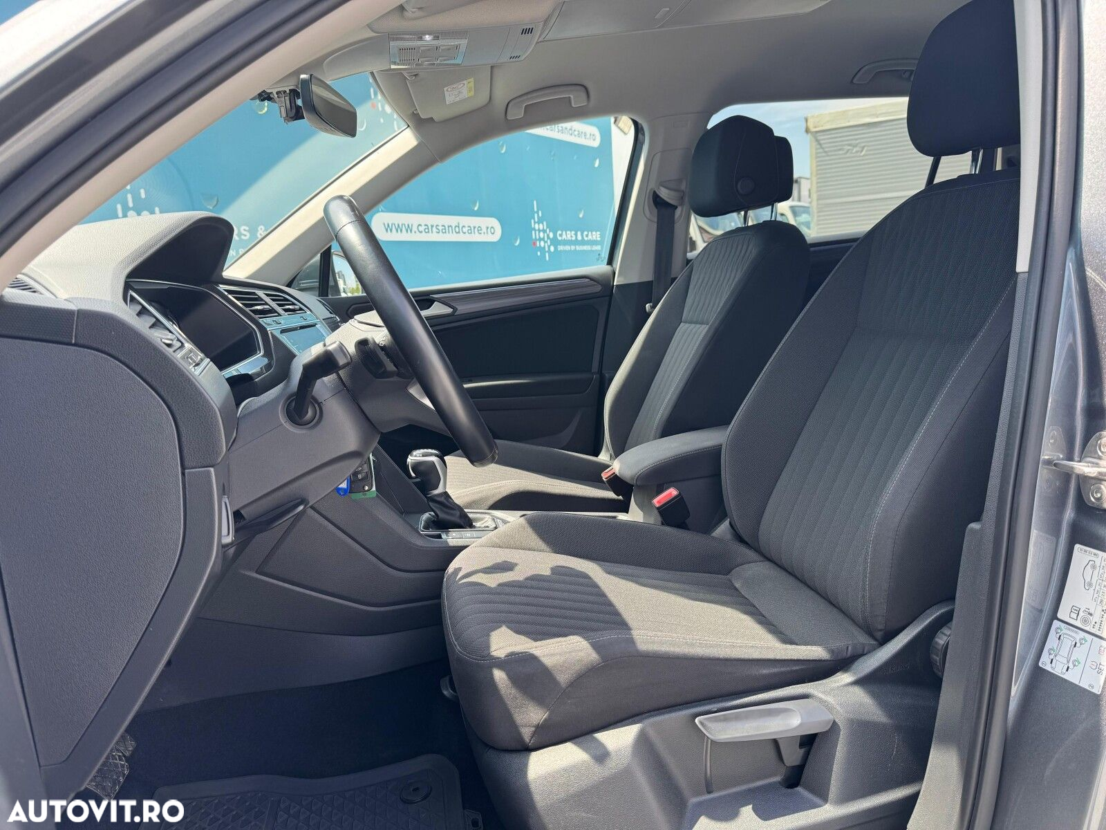 Volkswagen Tiguan - 9