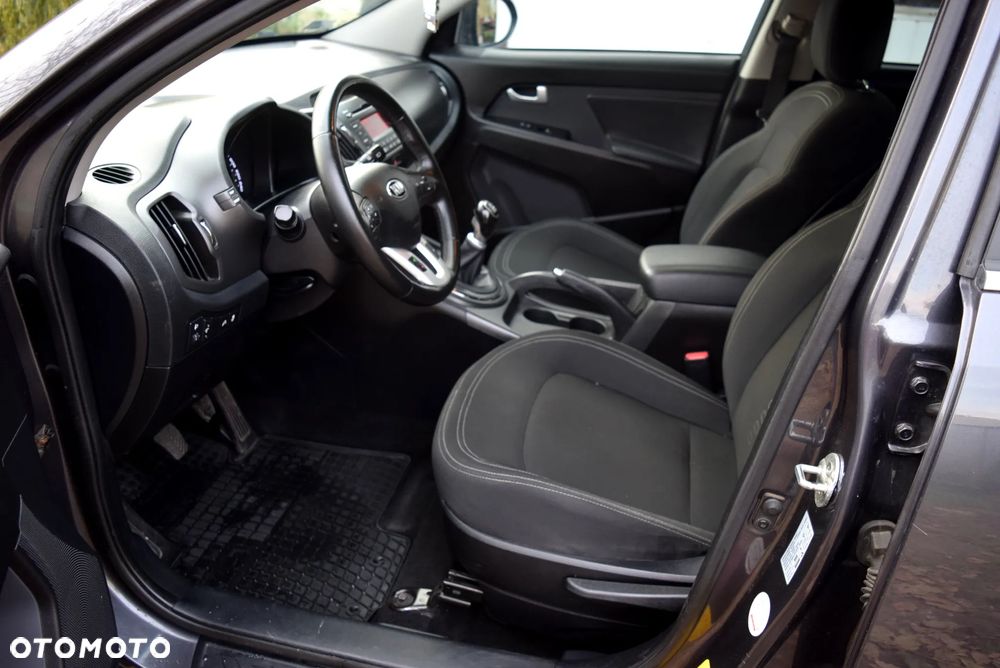 Kia Sportage 2.0 CRDI 2WD Vision - 6