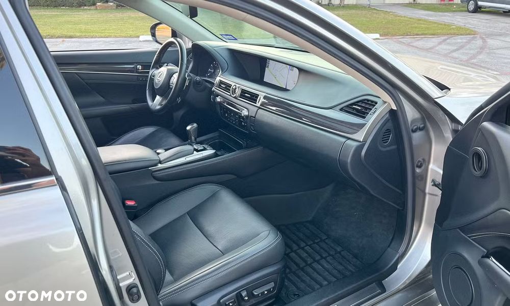 Lexus GS - 6