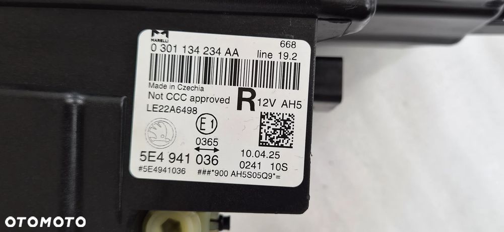 LAMPA PRAWA PRZEDNIA FULL LED SKODA OCTAVIA IV LIFT 2024- 5E4941036 - 6