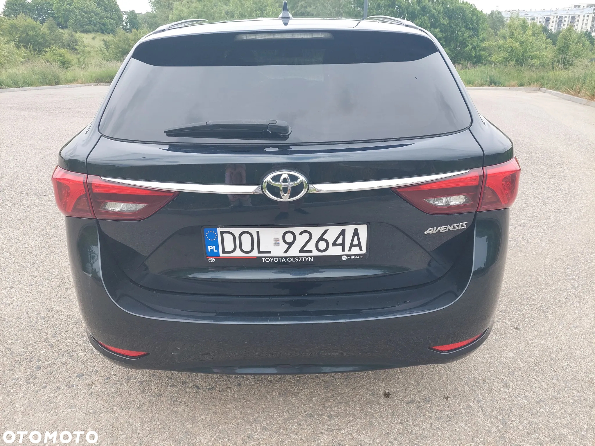 Toyota Avensis 1.8 Premium MS - 5