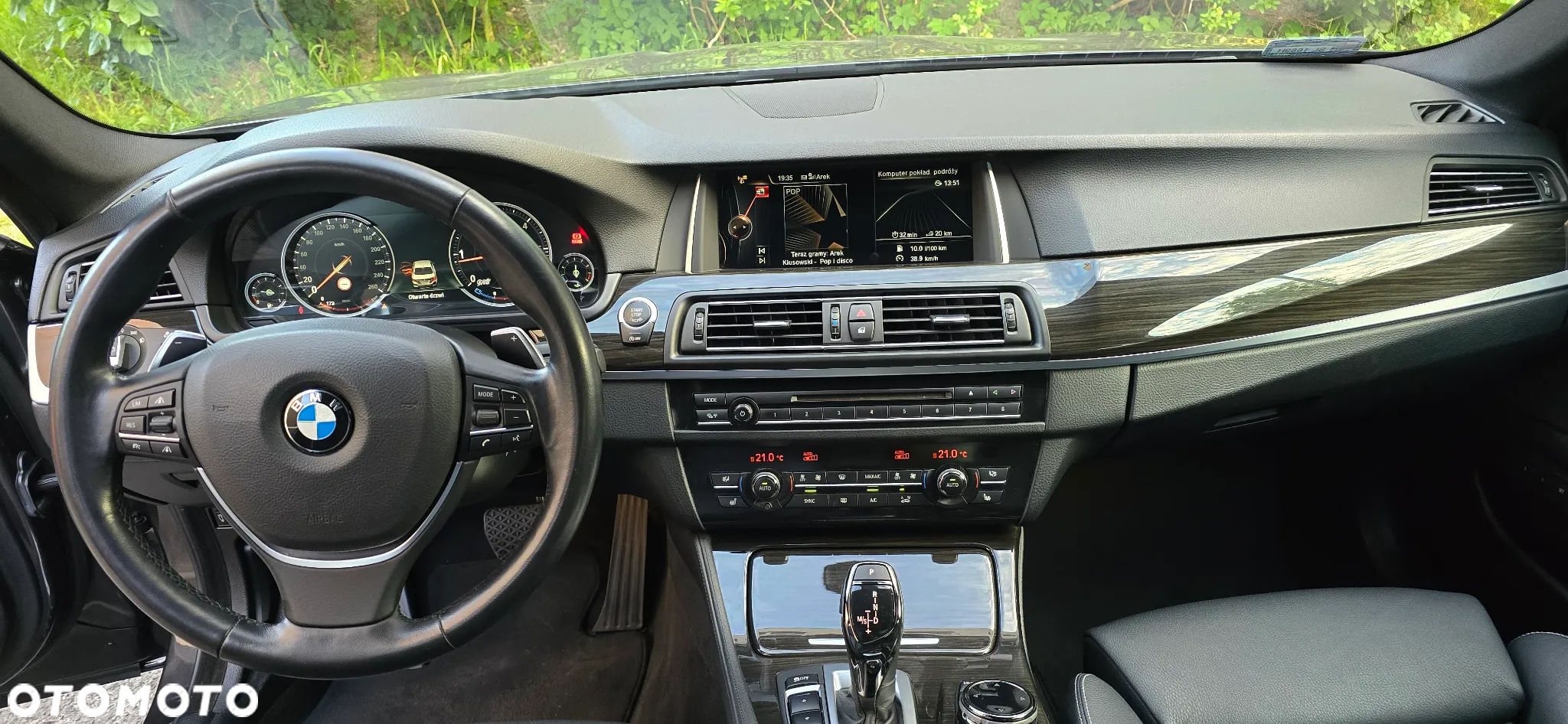BMW Seria 5 525d xDrive Luxury Line - 11