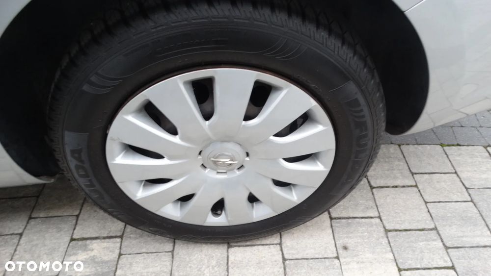 Opel Astra 1.4 T Cosmo - 21