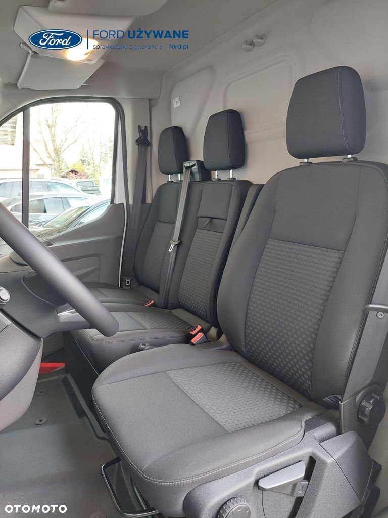 Ford Transit - 11