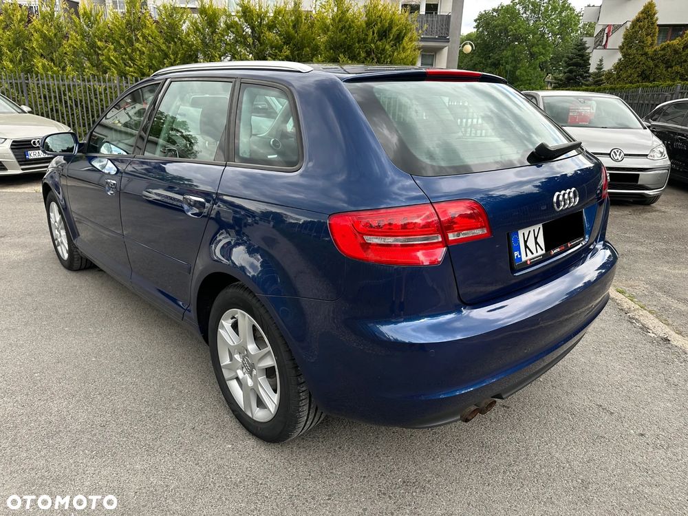 Audi A3 Sportback 1.4 TFSI Ambition - 4