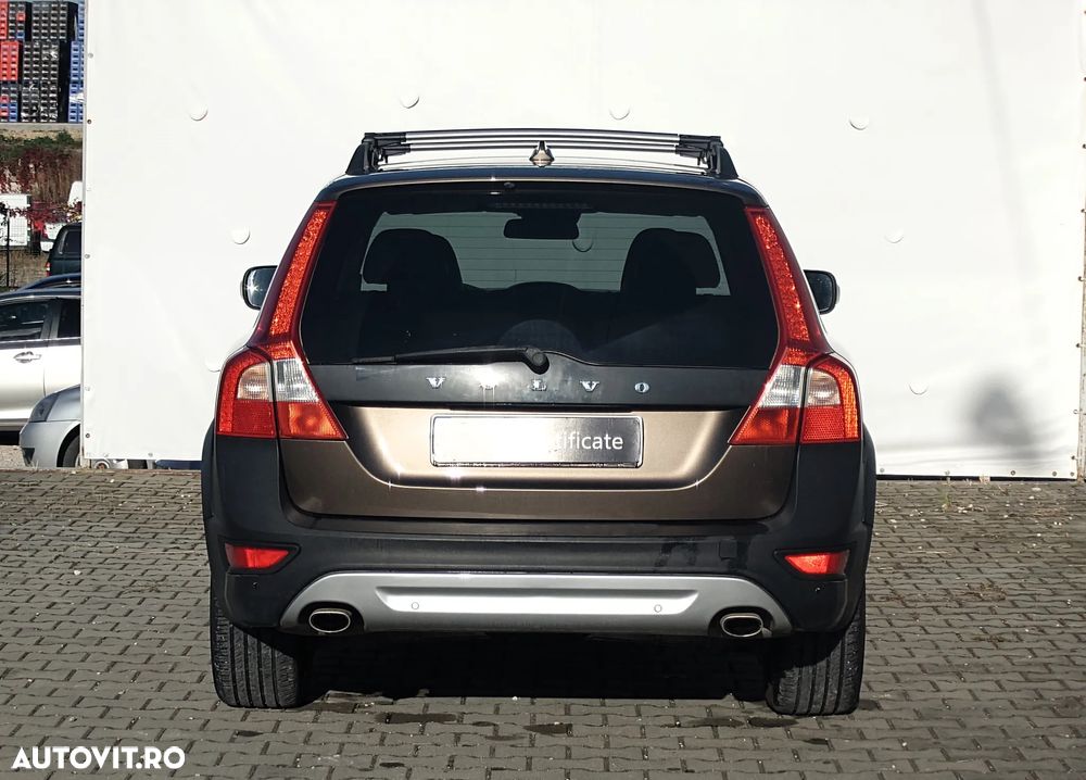 Volvo XC 70 D4 AWD Geartronic Summum - 6