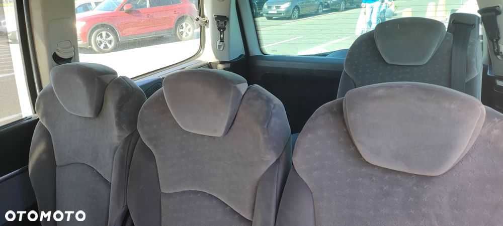 Peugeot 807 V6 205 Platinum Pullmann - 32
