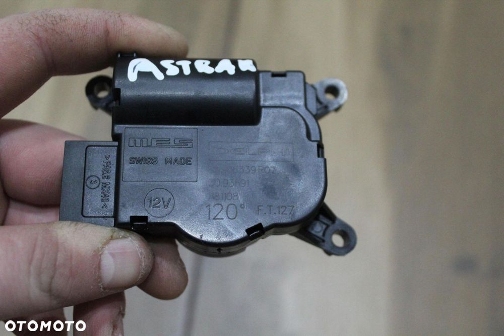 SILNICZEK NAGRZEWNICY OPEL ASTRA H 52406339 - 4