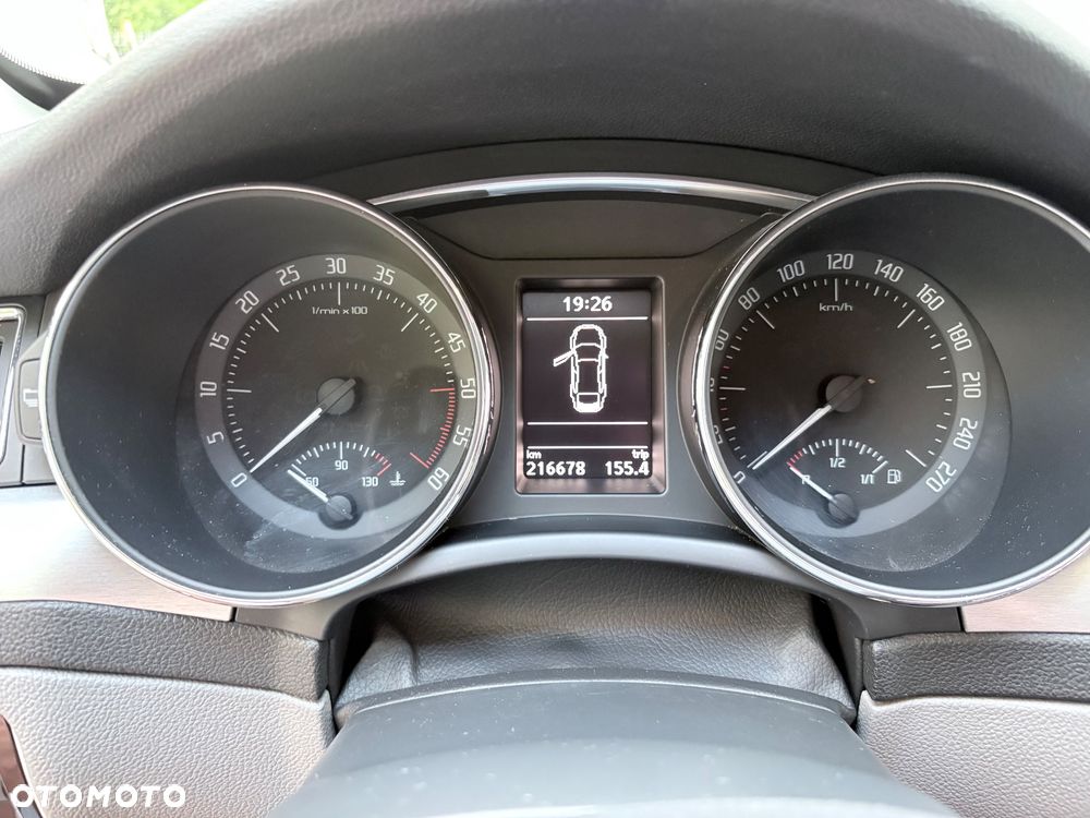 Skoda Superb 2.0 TDI 4x4 Ambition DSG - 27