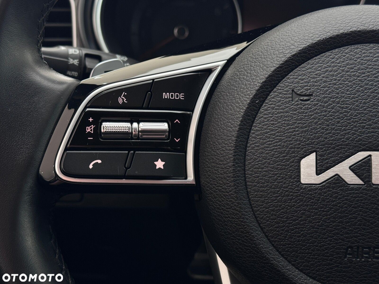 Kia Ceed 1.5 T-GDI M DCT - 23