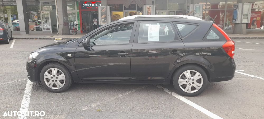 Kia Ceed - 7