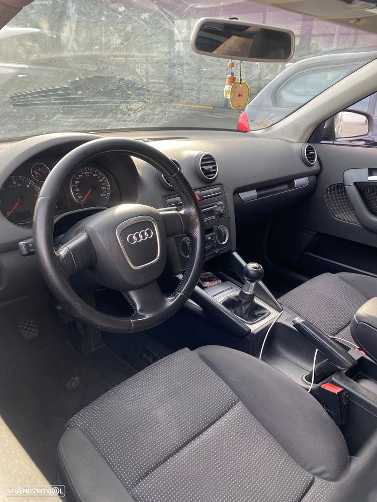 Audi A3 Sportback 2.0 TDi Sport - 3