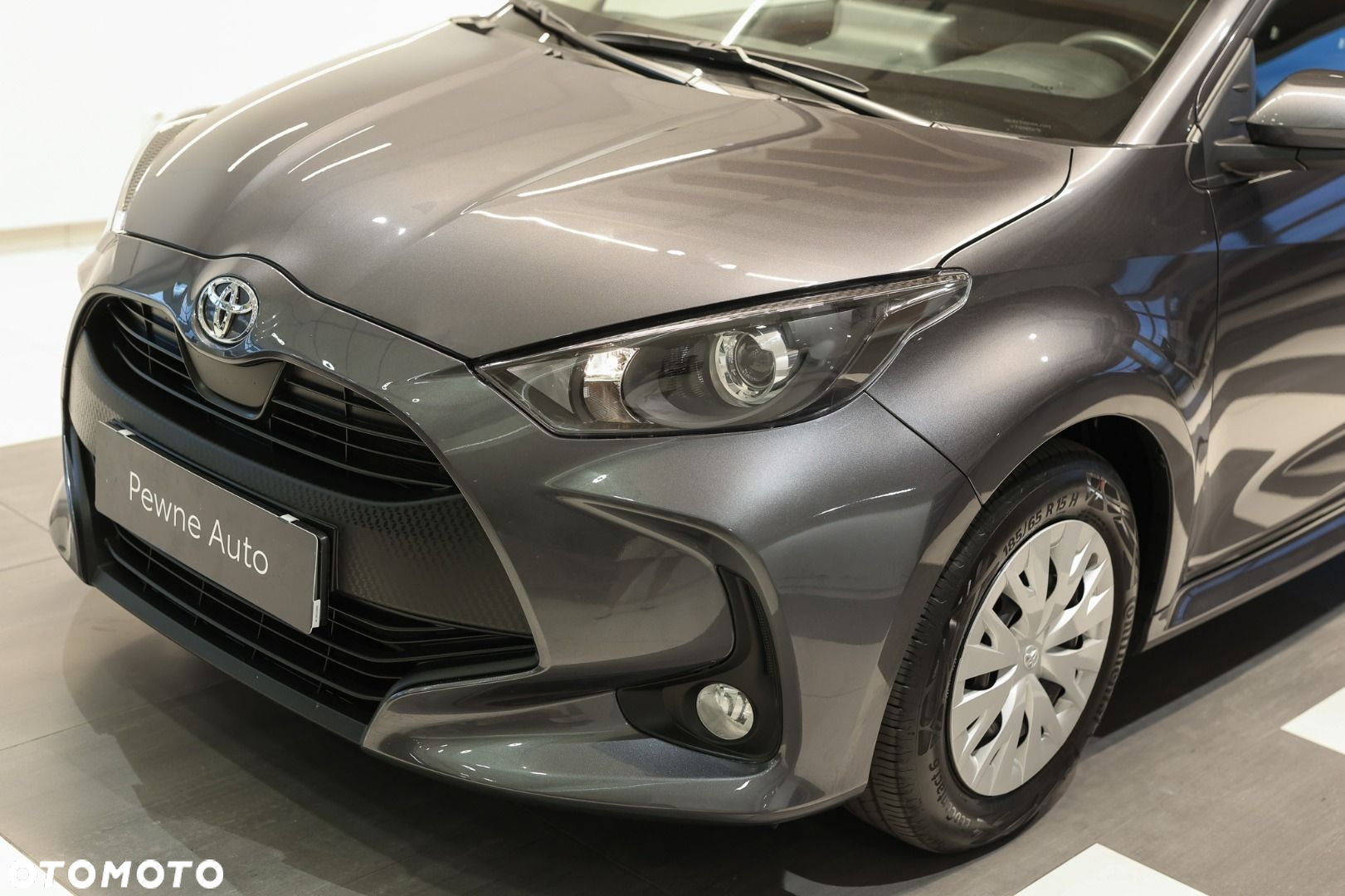 Toyota Yaris - 21