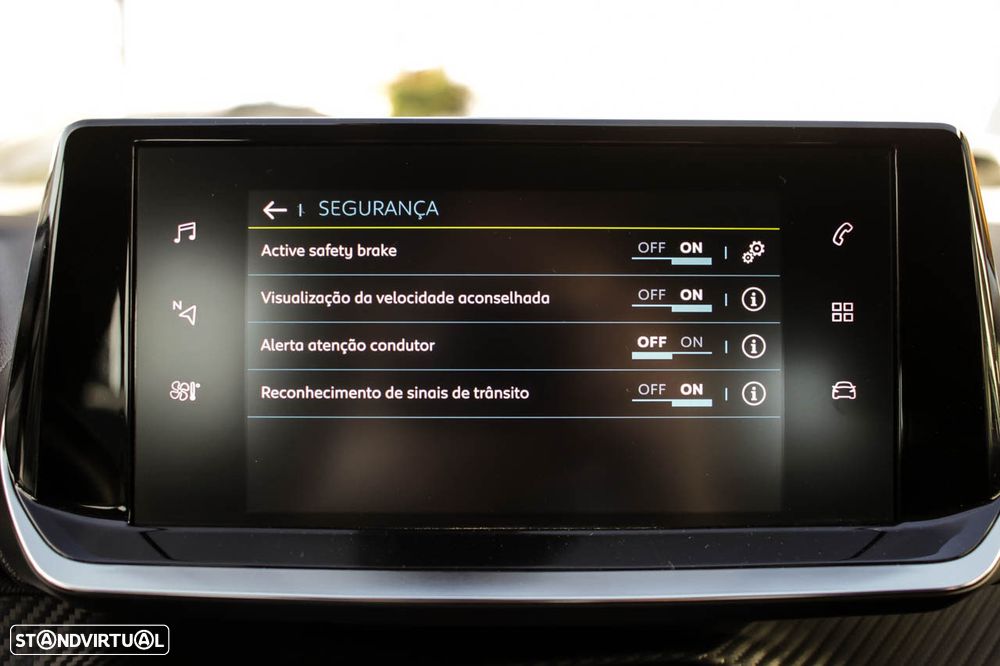 Peugeot e-208 50 kWh Active Pack - 29