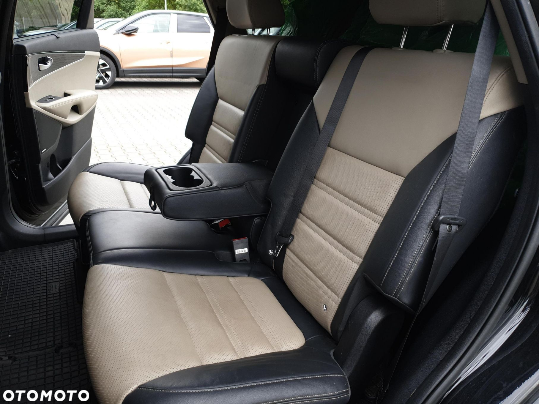 Kia Sorento - 17