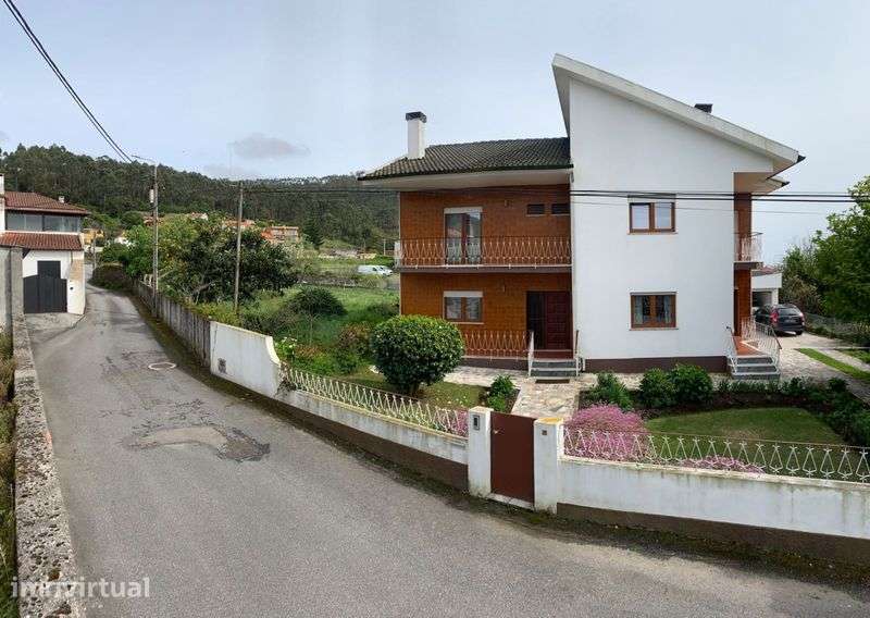 Moradia com terreno para construção - Grande imagem: 3/7