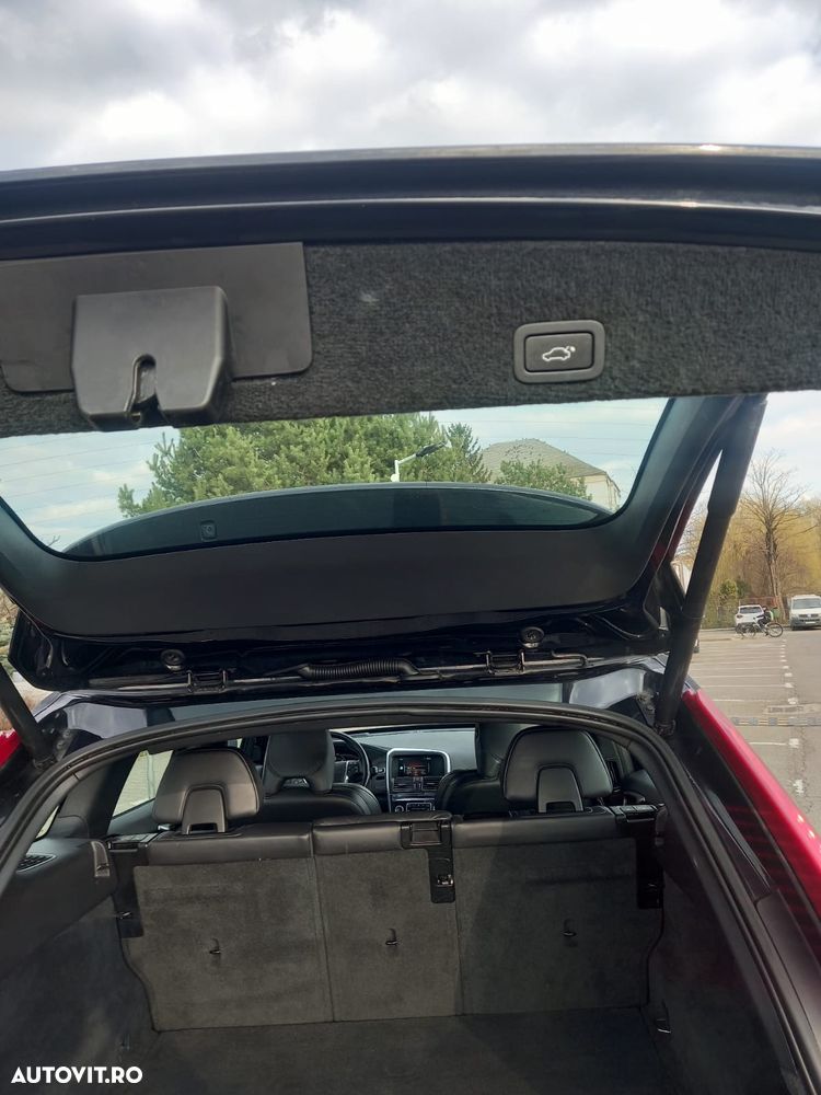 Volvo XC 60 D4 VEA Start-Stop R-Design - 16