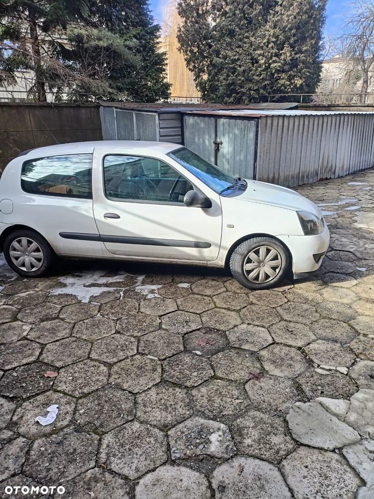 Renault Clio 1.5 dCi Campus - 3